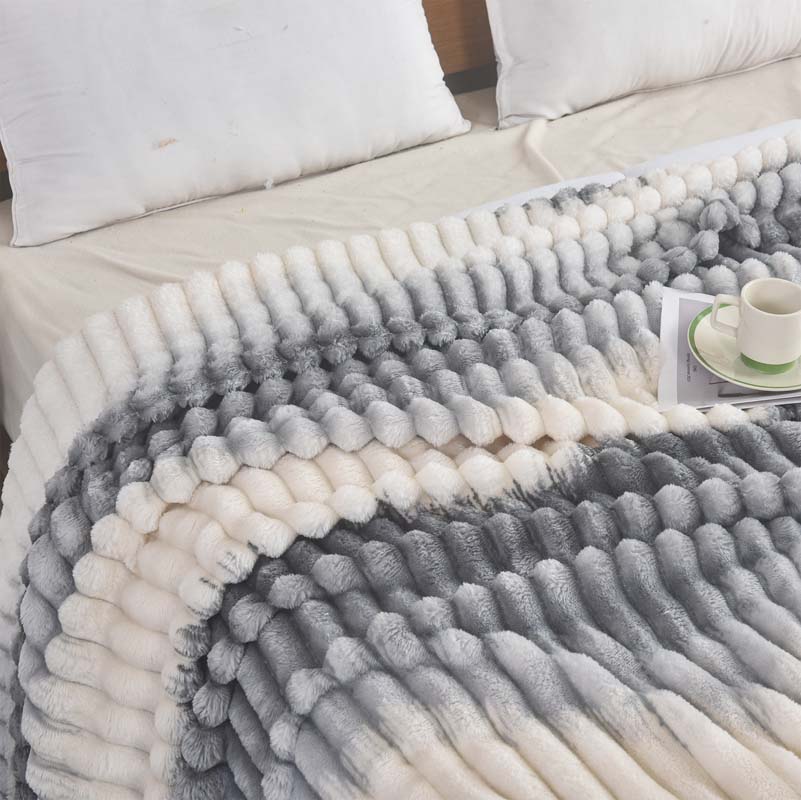 Το Μεγάλο Παζάρι Κουβέρτα Υπέρδιπλη 220×240 Super Soft Extra Βελουτέ Ριγέ Γκρί Εκρού (TMP-4710) Το Μεγάλο Παζάρι Κουβέρτα Υπέρδιπλη 220×240 Super Soft Extra Βελουτέ Ριγέ Γκρί Εκρού (TMP-4710) - Image 3