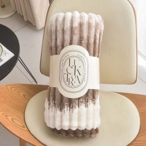 Το Μεγάλο Παζάρι Κουβέρτα Μονή 160×240 Super Soft Extra Βελουτέ Ριγέ Μόκα Εκρού (TMP-4716)