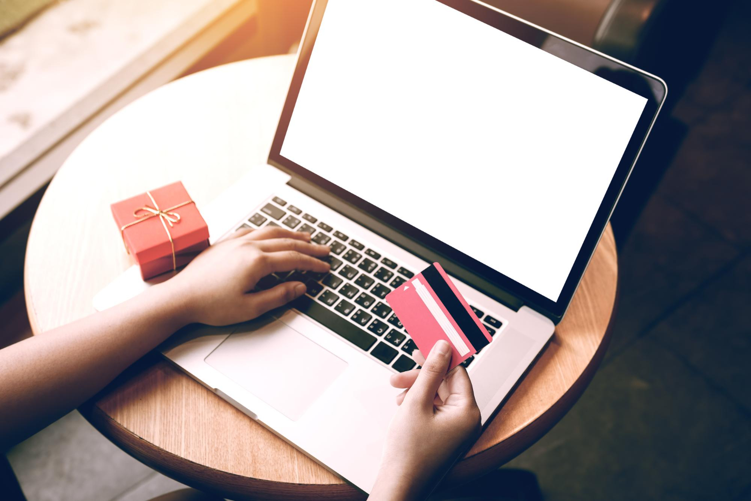 προϊόντα για διαδικτυακές αγορές